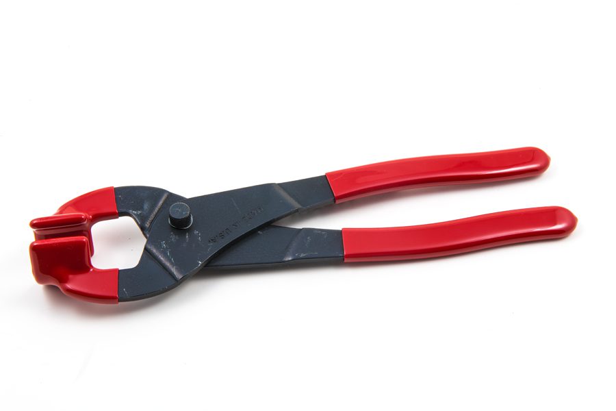 PRO CHROME LUG NUT COVER REMOV